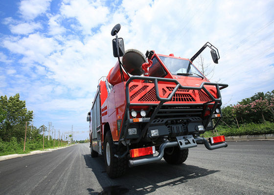 Camion de lutte contre l'incendie pour le sauvetage des tunnels avec système CAFS