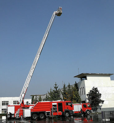 Sinotruk HOWO 32m échelle aérienne sauvetage camion de lutte contre les incendies véhicule spécialisé prix Chine usine