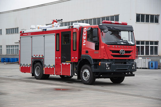 IVECO 4T réservoir d'eau camion de lutte contre les incendies bon prix véhicule spécialisé
