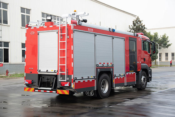 Camion municipal de lutte contre l'incendie de réservoir liquide de CXFIRE 4000L