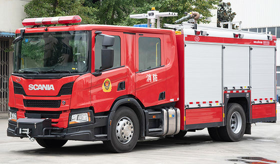 SCANIA 4T réservoir d'eau camion de lutte contre les incendies bon prix véhicule spécialisé usine de Chine