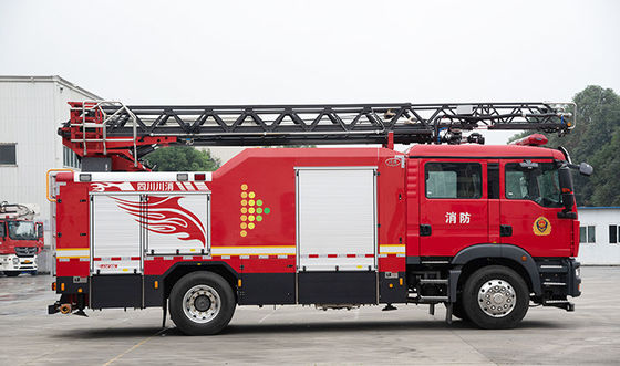 Camion de pompiers d'échelle pivotante de Sitrak 18m avec le système d'extinction des CAM